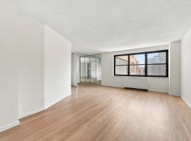 200 E 24TH Street #1801 房源照片 1