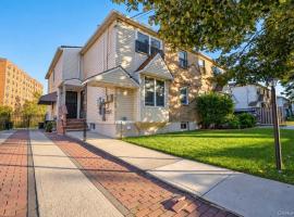 16504 Sayres Avenue #2R 房源照片 1