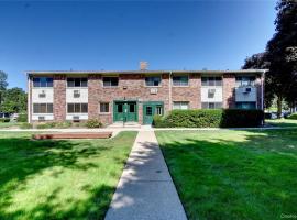 2453 Union Boulevard #39B 房源照片 1