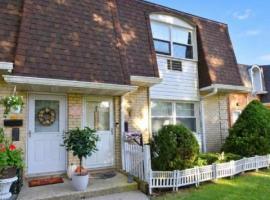 10 Glen Hollow Drive #C56 东长岛 Holtsville, NY