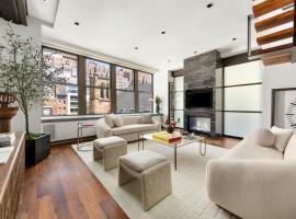345 W 13TH Street #PHB 房源照片 1