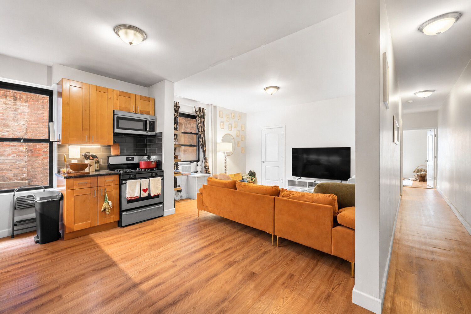 #1 photo, 602 10TH Avenue, 曼哈顿 中城西区 Hell's Kitchen , NY 10036