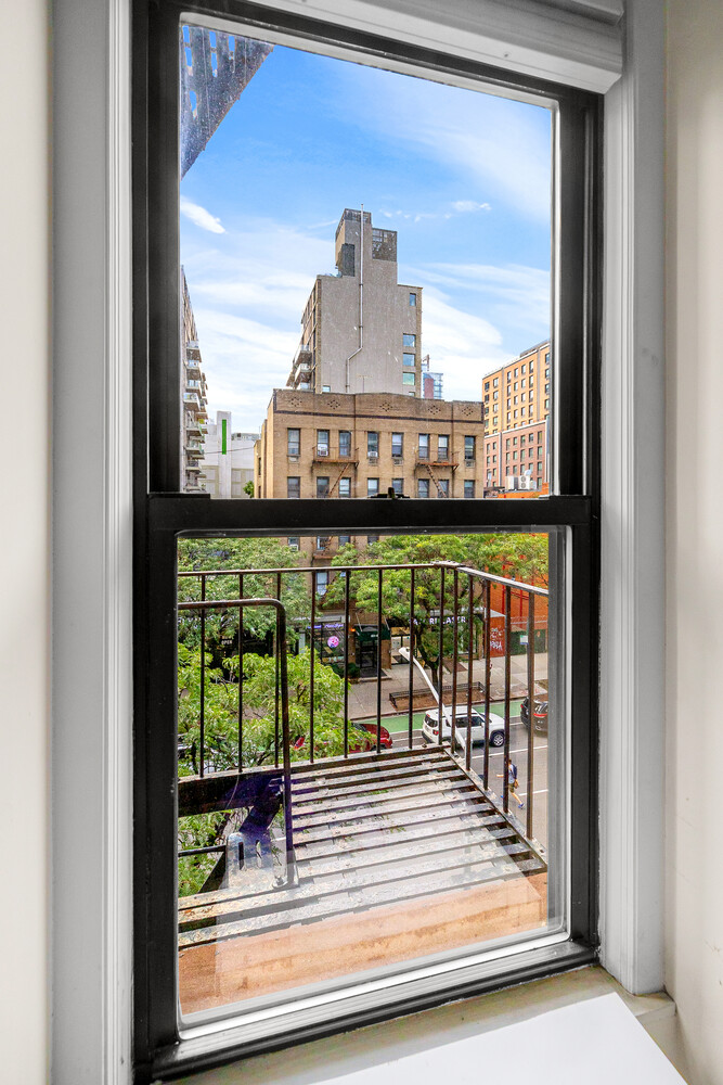#7 photo, 602 10TH Avenue, 曼哈顿 中城西区 Hell's Kitchen , NY 10036