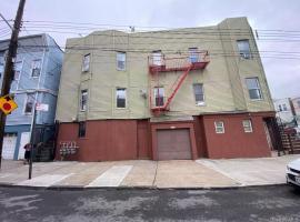 1463 Saint Lawrence Avenue 房源照片 1