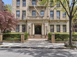 465 Eastern Parkway #U 房源照片 1
