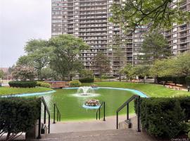 2 Bay Club Drive #10K 贝塞 Bayside, NY