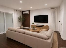 2921 Otis Avenue #1 房源照片 1