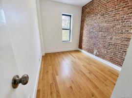 28-56 47th Street #3F 房源照片 1