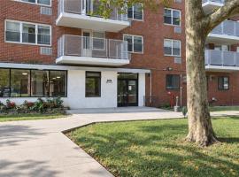 2475 West 16th Street #19G 房源照片 1