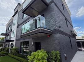 8322 24th Avenue #1B 布鲁克林 Bensonhurst, NY
