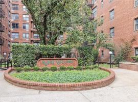 1275 East 51st Street #4L 房源照片 1