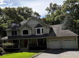 230 W Woodland Drive 房源照片 1