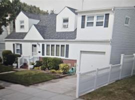 126 Waterford Road #Lower 房源照片 1