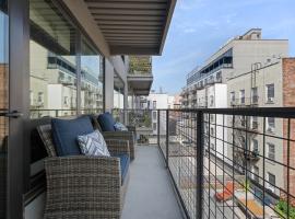 11-25 45TH Avenue #4H 房源照片 1