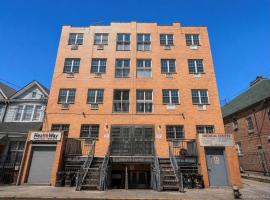 104-33 39th Avenue #2B 房源照片 1