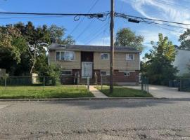 270 Elmore Street 东长岛 Central Islip, NY