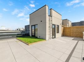 100 Scholes Street #4-A 房源照片 1