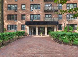 4 Birchwood Court #4G 长岛 Mineola, NY