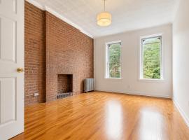 179 IRVING Avenue #2R 房源照片 1