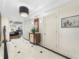 136 E 64TH Street #3C/D 房源照片 1