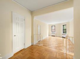 675 WALTON Avenue #2E 房源照片 1