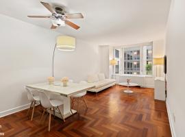 220 RIVERSIDE Boulevard #4B 房源照片 1