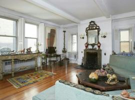 131 E 66TH Street 房源照片 1