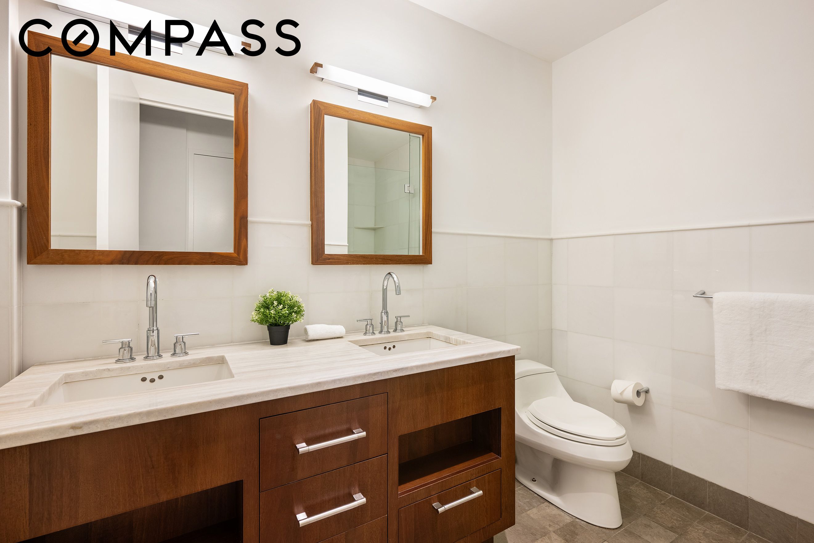 #9 photo, 10 W End Avenue, Upper West Side , NY 10023