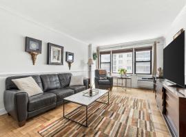 245 E 24TH Street #8D 房源照片 1