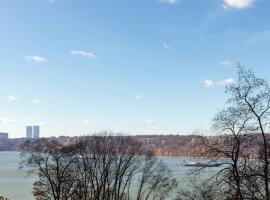 2621 PALISADE Avenue #4J 房源照片 1