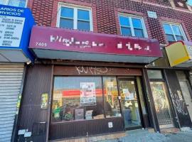 7405 18 Avenue 房源照片 1