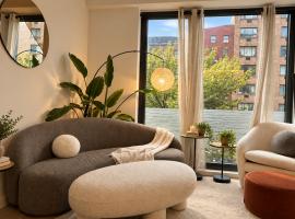 500 W 45th Street #209 房源照片 1