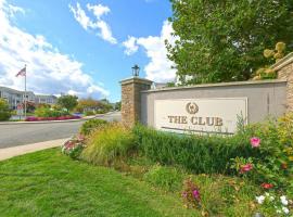 212 Clubhouse Circle #212 房源照片 1