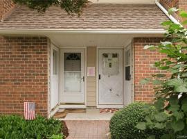 207 Lake Pointe Circle #207 房源照片 1