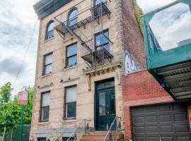 304 E 118th Street 房源照片 1