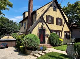 3709 222nd Street 贝塞 Bayside, NY