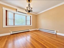 13311 Sitka Street #1 房源照片 1