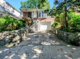 3855 Douglaston Parkway 房源照片 1