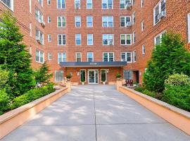 2239 Troy Avenue 房源照片 1