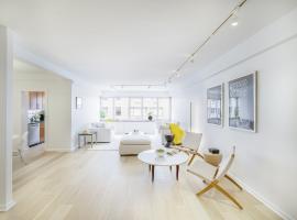 45 SUTTON Place S #15C 房源照片 1