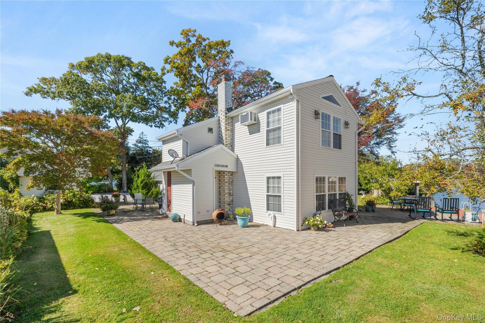 #11 photo, 70 Featherbed Lane, Oakdale , NY 11769