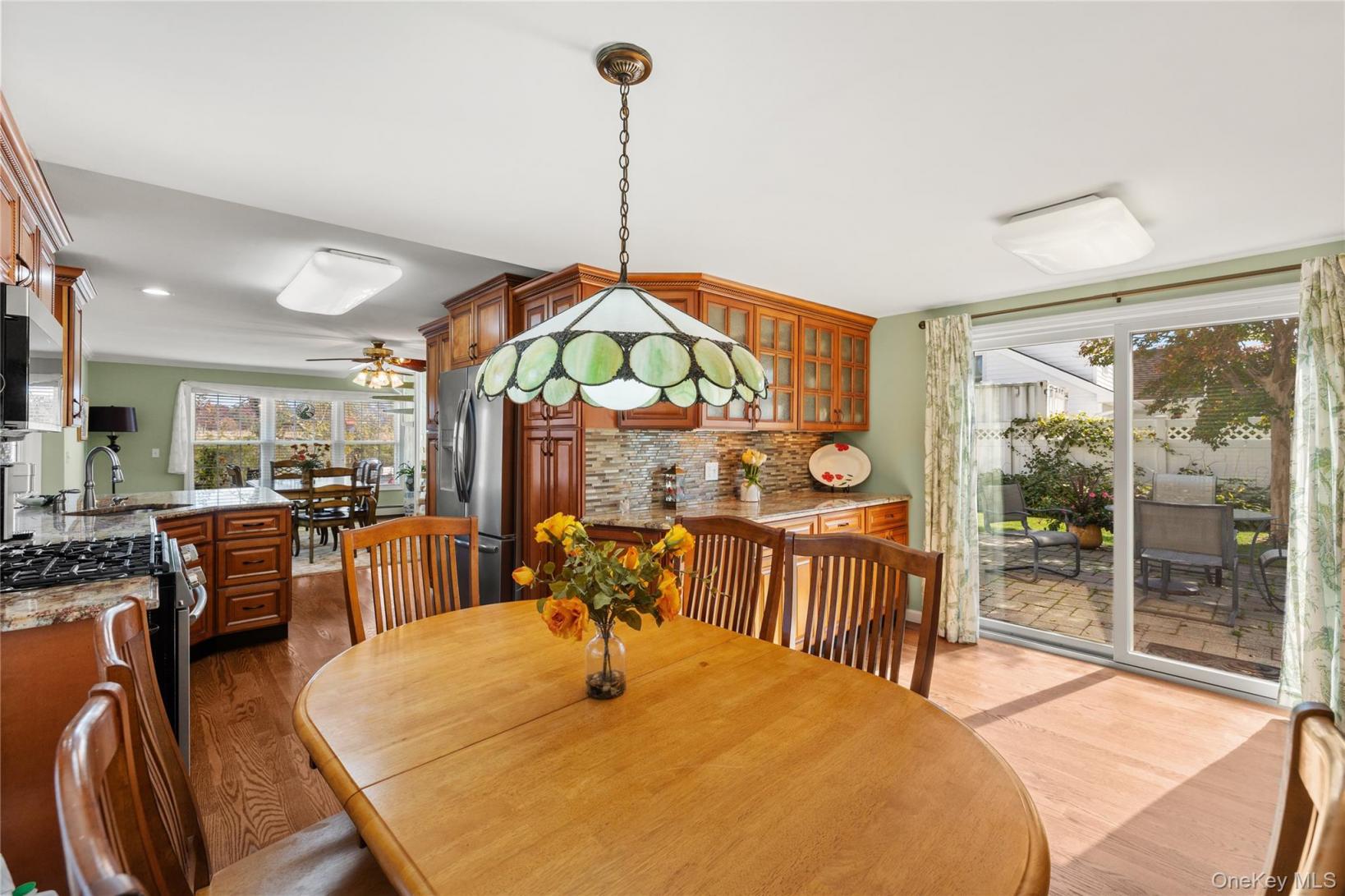 #14 photo, 70 Featherbed Lane, Oakdale , NY 11769