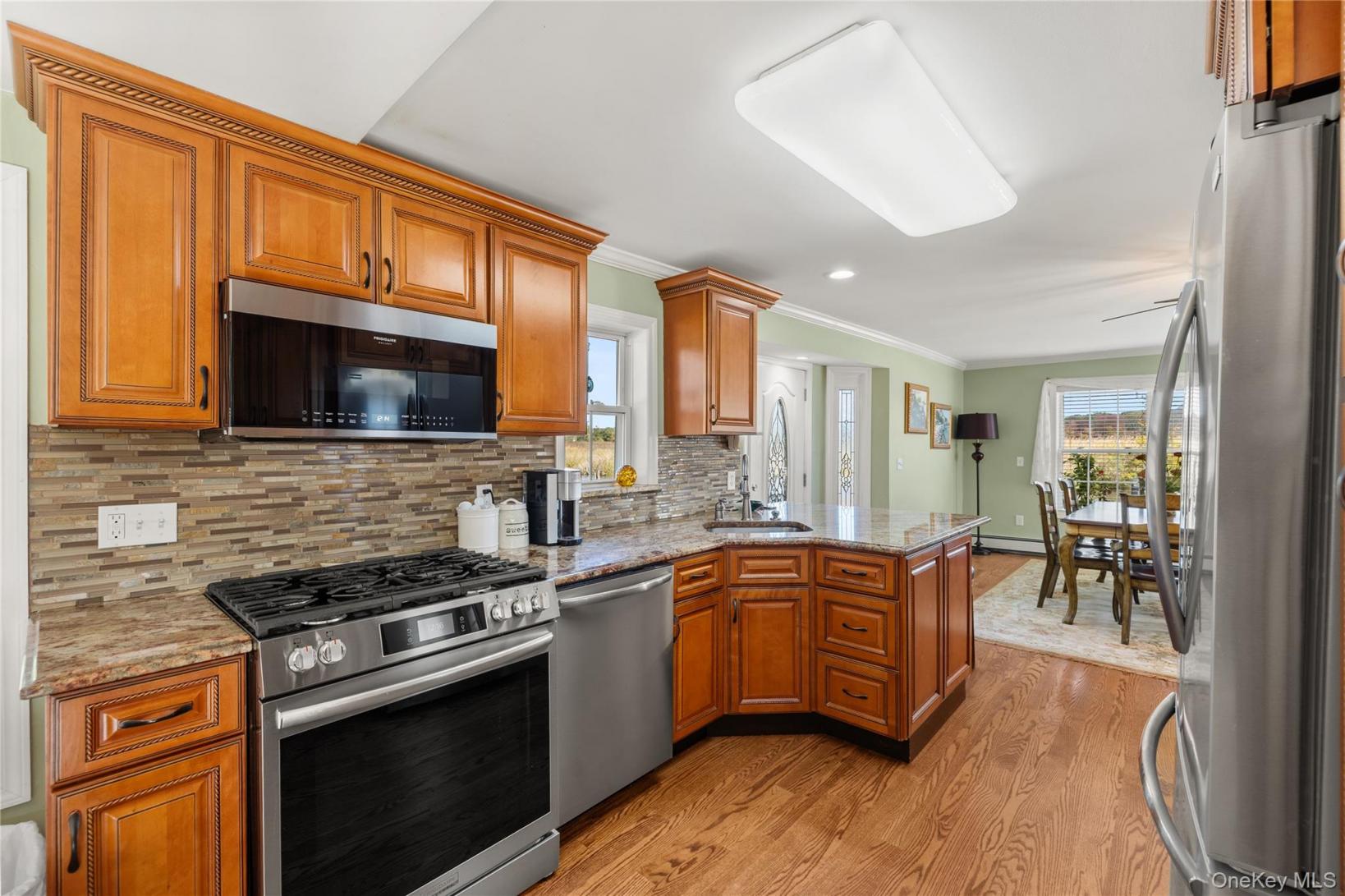 #15 photo, 70 Featherbed Lane, Oakdale , NY 11769