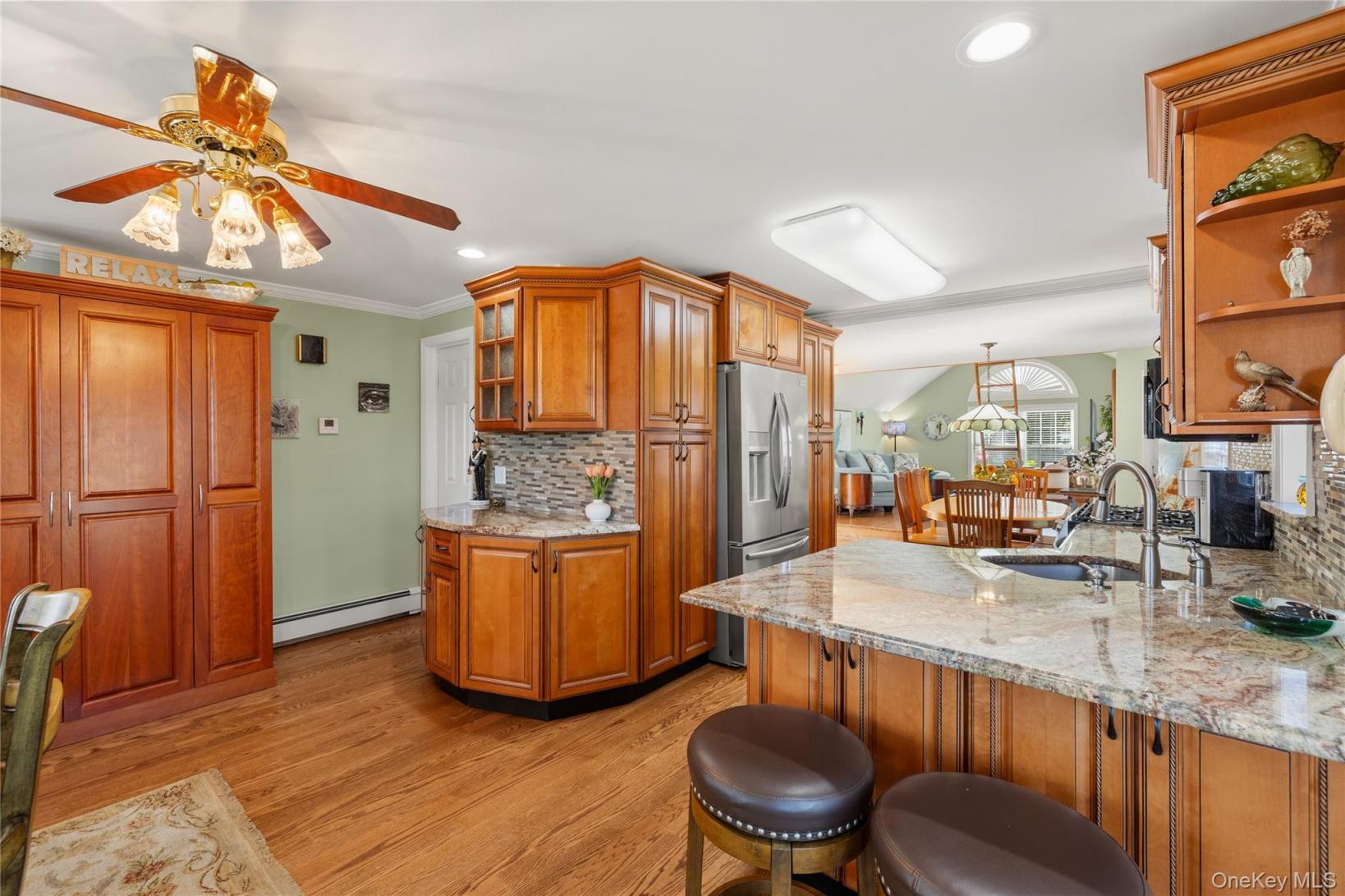 #17 photo, 70 Featherbed Lane, Oakdale , NY 11769