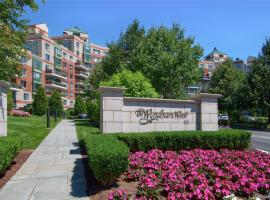 111 Cherry Valley Avenue #420 房源照片 1