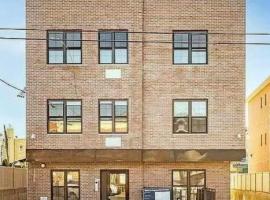 1654 84th Street #2C 房源照片 1
