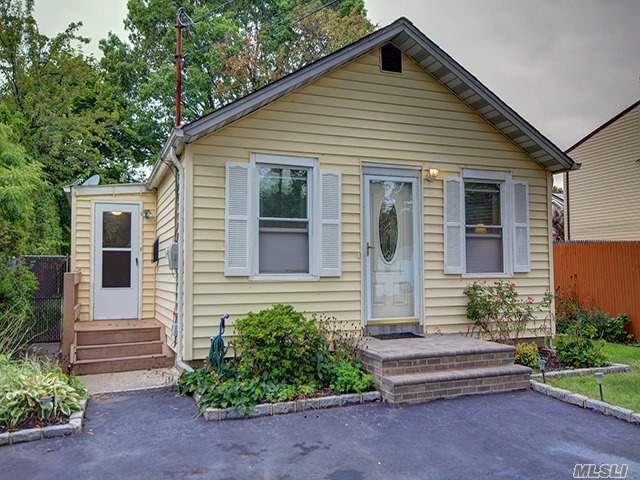 #1 photo, 630 6th Street, West Babylon , NY 11704