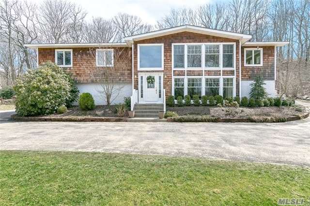 #1 photo, 22 Stony Hollow Road, سوفولك Centerport , NY 11721