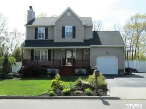 #1 photo, 16 Hayward Street, Patchogue , NY 11772