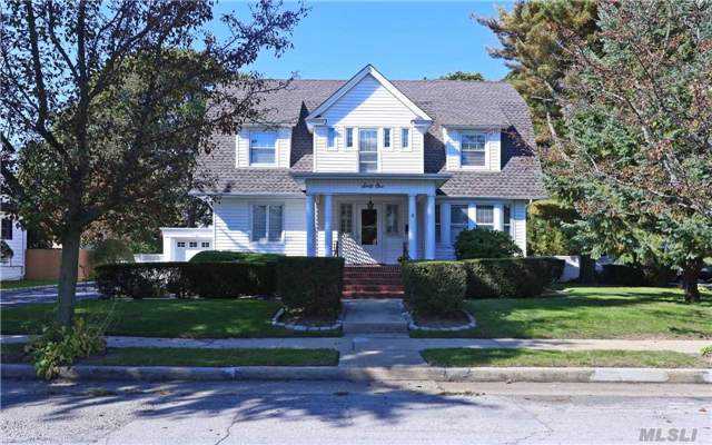 #1 photo, 61 Catherine Street, ナッソー郡 Valley Stream , NY 11581